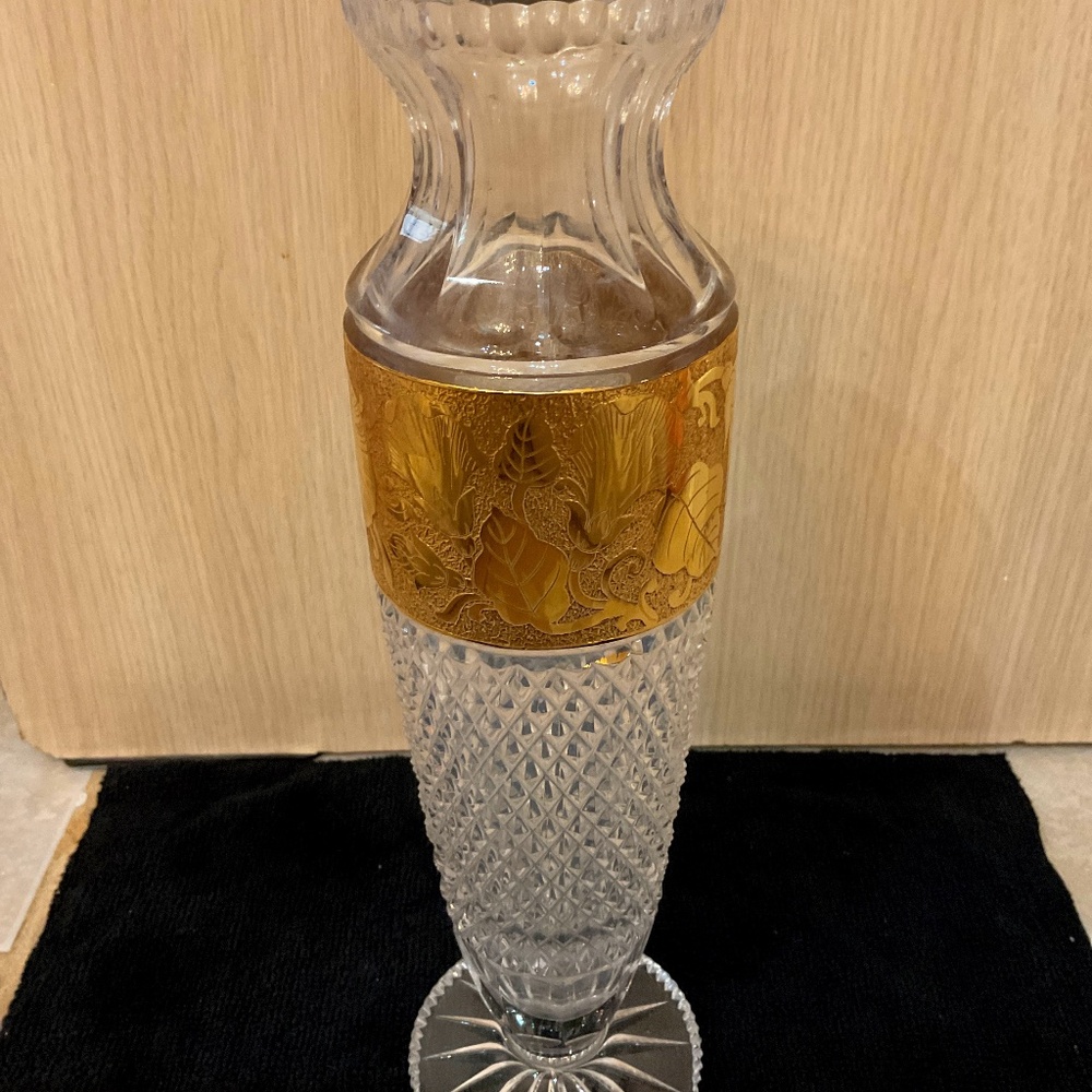 Violetero Diamond & Panel Cut Crystal Glass Vase w/Gold Band Motif VTG